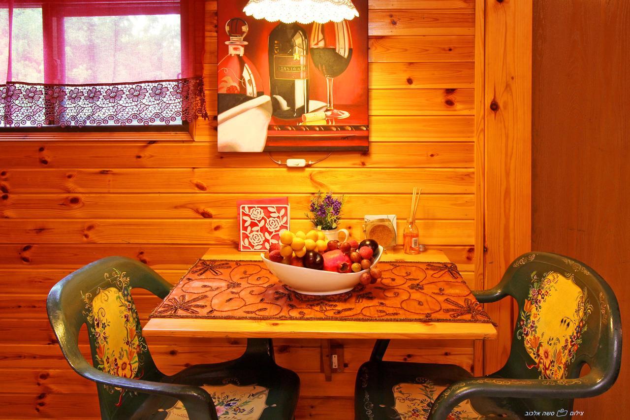 Under The Walnut Tree Shade Lodge